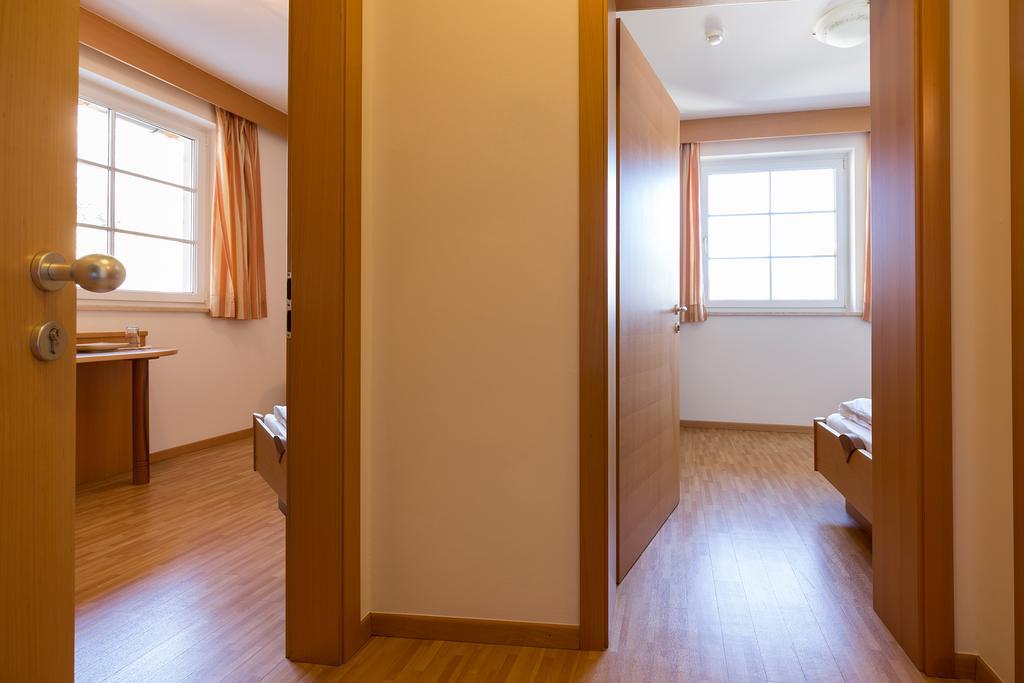 Hotel Loewenwirt Cermes Rum bild