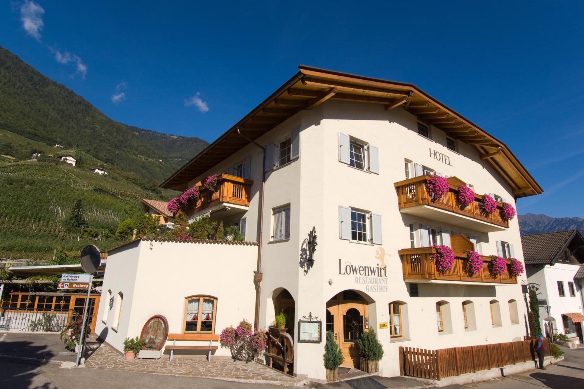 Hotel Loewenwirt Cermes Exteriör bild