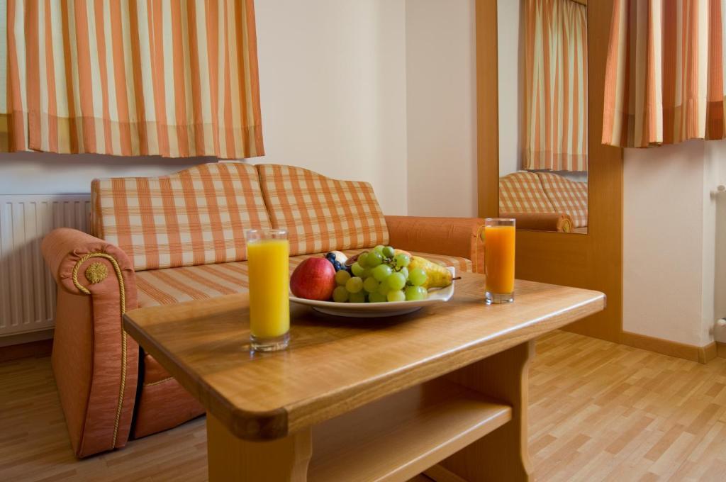 Hotel Loewenwirt Cermes Rum bild